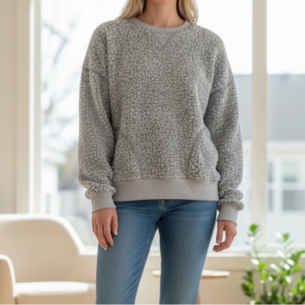 Victoria’s Secret PINK Gray Faux Sherpa Sweatshirt